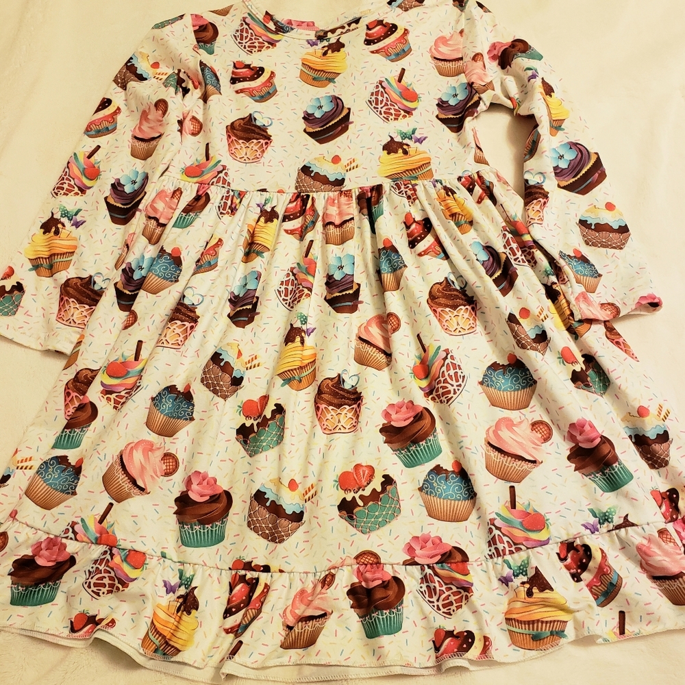 Sweet cupcake dress